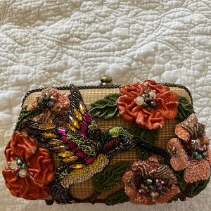 Mary Frances Sweet Nectar Purse